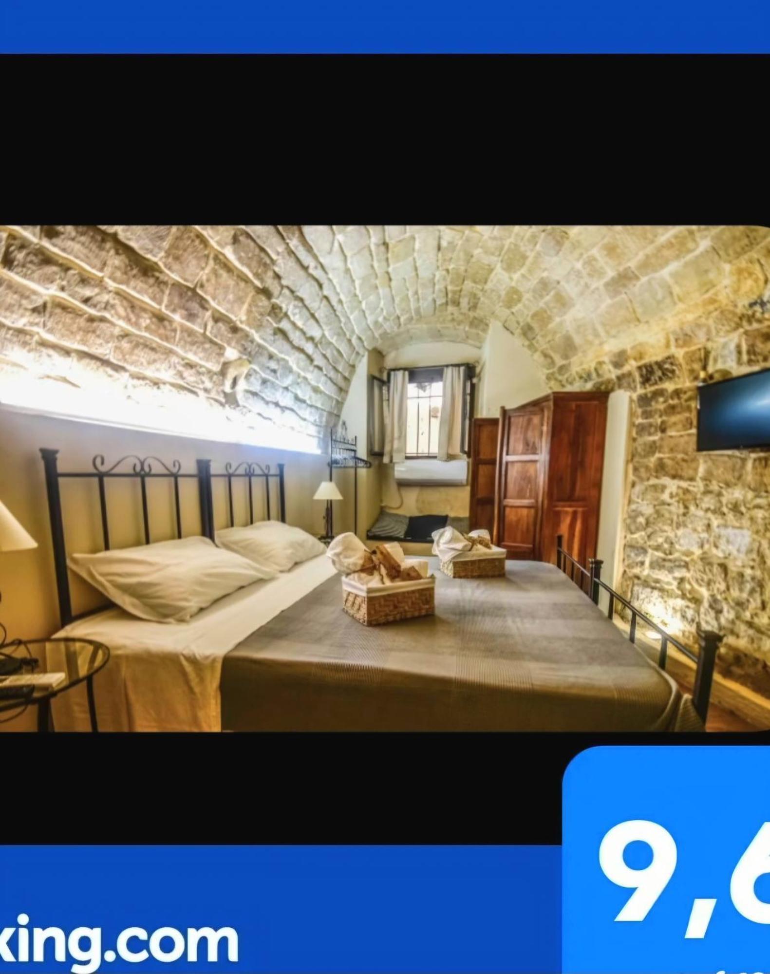 Vila Domum In Petra Casa Nella Roccia Self Check - In Modica Exteriér fotografie